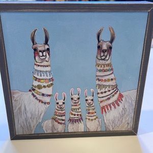 Green box art lama family